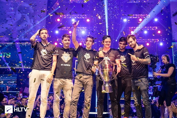 随着他的续 随着他的续