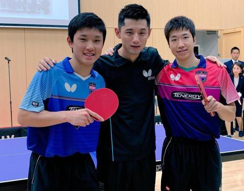 瞬息万变的 瞬息万变的